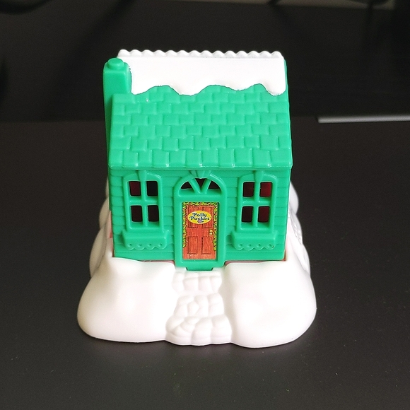 1995 Polly Pocket McDonald's Chalet - Picture 1 of 5